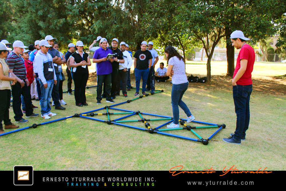 Outdoor Training con Aprendizaje Experiencial para fortalecer cultura organizacional y liderazgo