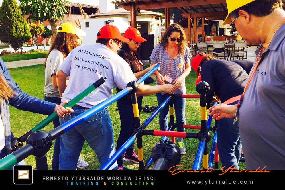 Taller Vivencial diseñado para transformar la colaboración y mejorar el desempeño organizacional