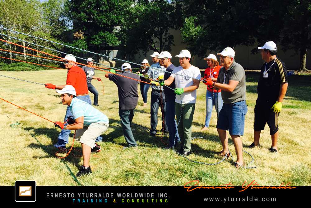 Taller Vivencial con dinámicas de Aprendizaje Experiencial para desarrollar habilidades blandas, liderazgo y equipos de alto desempeño